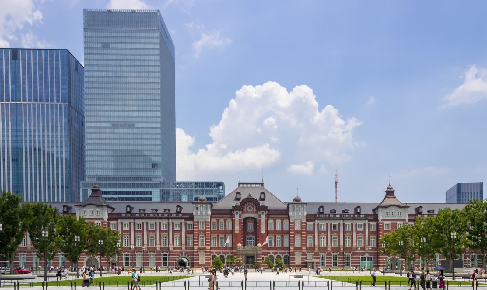 Tokyo Station Marunouchi Building facade